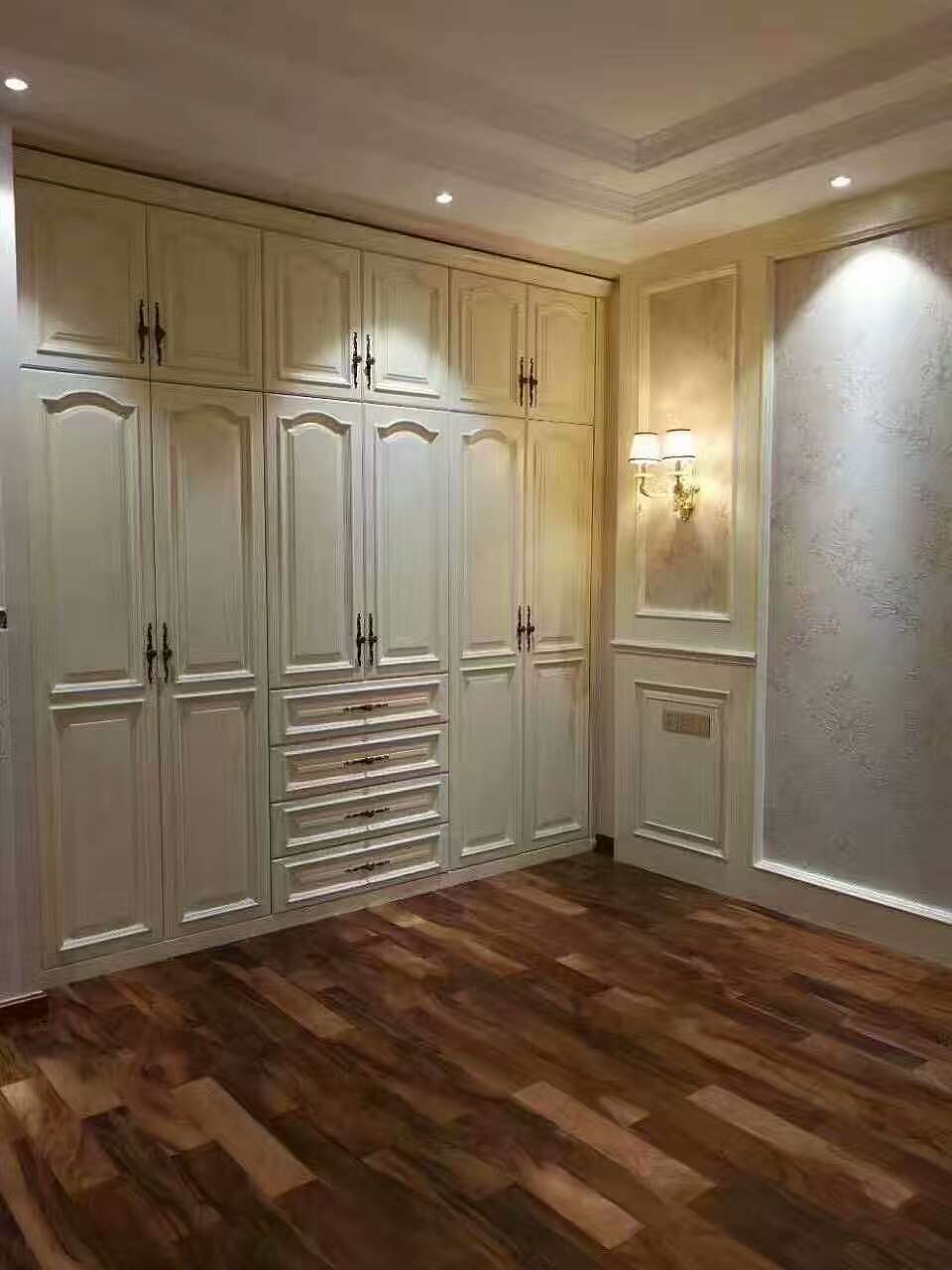 贵阳花果园家装设计公司|贵阳川豪家装公司地址|贵阳花果园欧式风格装修|贵阳最好设计师|三室一厅装修（图ZNzg2MTA2Njg=） - 家装设计 - 站酷设计师gzgychzs原创素材 - 站酷ZCOOL