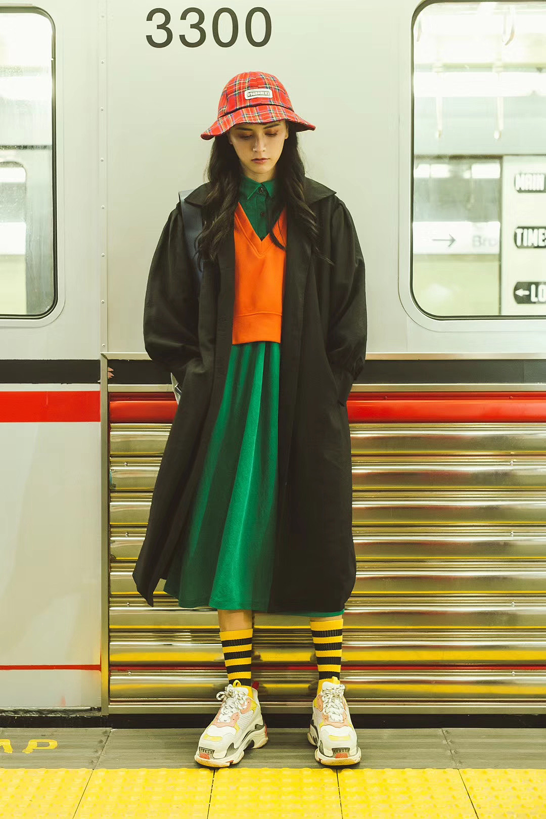 模特伞伞 帽子拍摄 模特拍摄