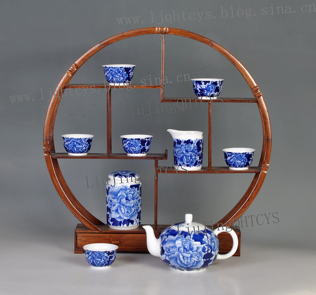 刘静.江西省高级工艺美术师|技师.景德镇陶瓷大学硕士（图ZMTM5NDMxNDgw） - 工艺品设计 - 站酷设计师刘静陶瓷艺术原创素材 - 站酷ZCOOL