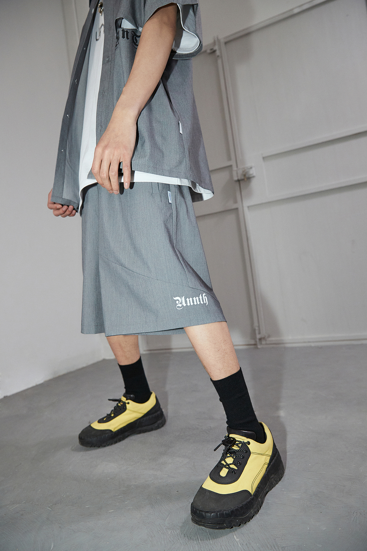 杭州卓米商业|时尚|服装摄影师 OZ 男装服饰 街拍 拍摄（图ZMjI4MDczODgw） - 时尚/艺术摄影 - 站酷设计师卓米Photographer原创素材 - 站酷ZCOOL