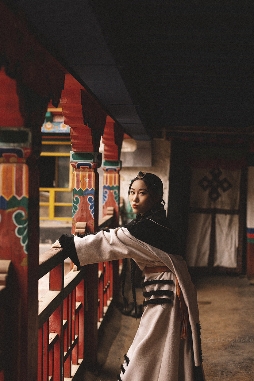 藏服写真|照片的本质是简单 是不拘束!