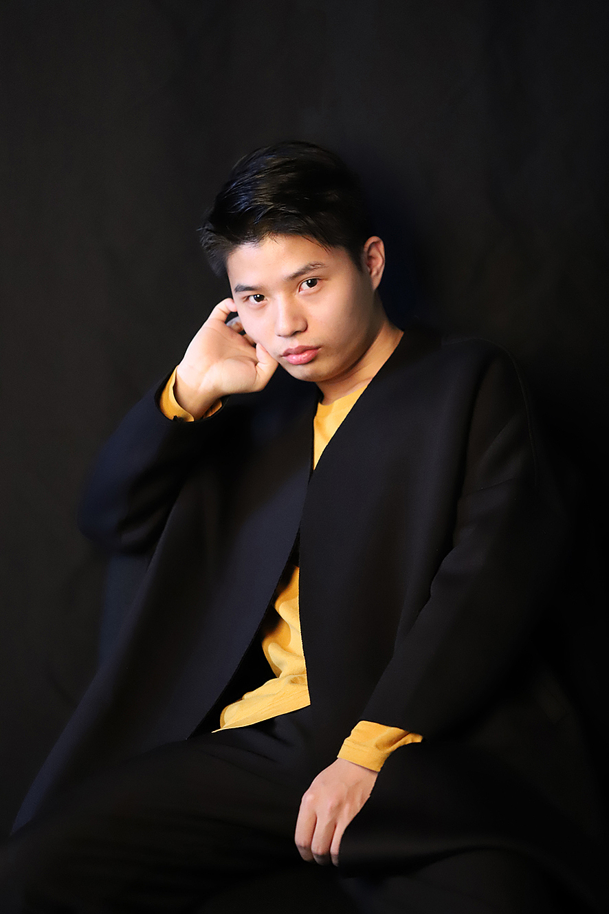 给几个同事拍的工作照（图ZMTUwOTE4OTcy） - 人像摄影 - 站酷设计师思维特原创素材 - 站酷ZCOOL