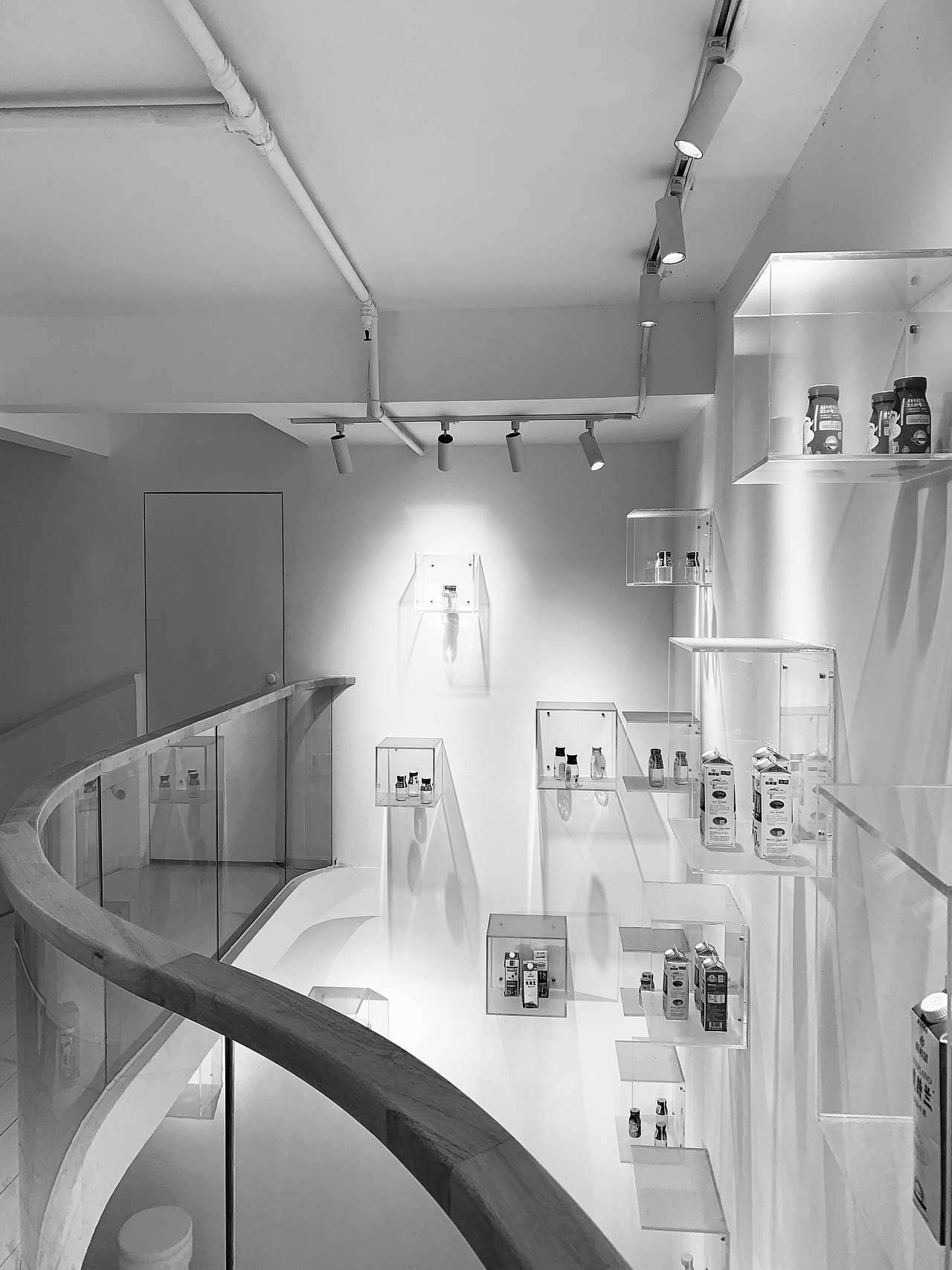 华西乳品零售概念店(鲜时送)