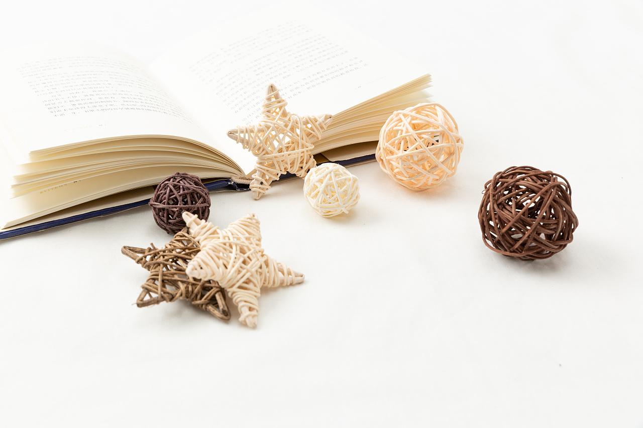 ins北欧风静物拍照道具藤球拍照道具装饰小道具