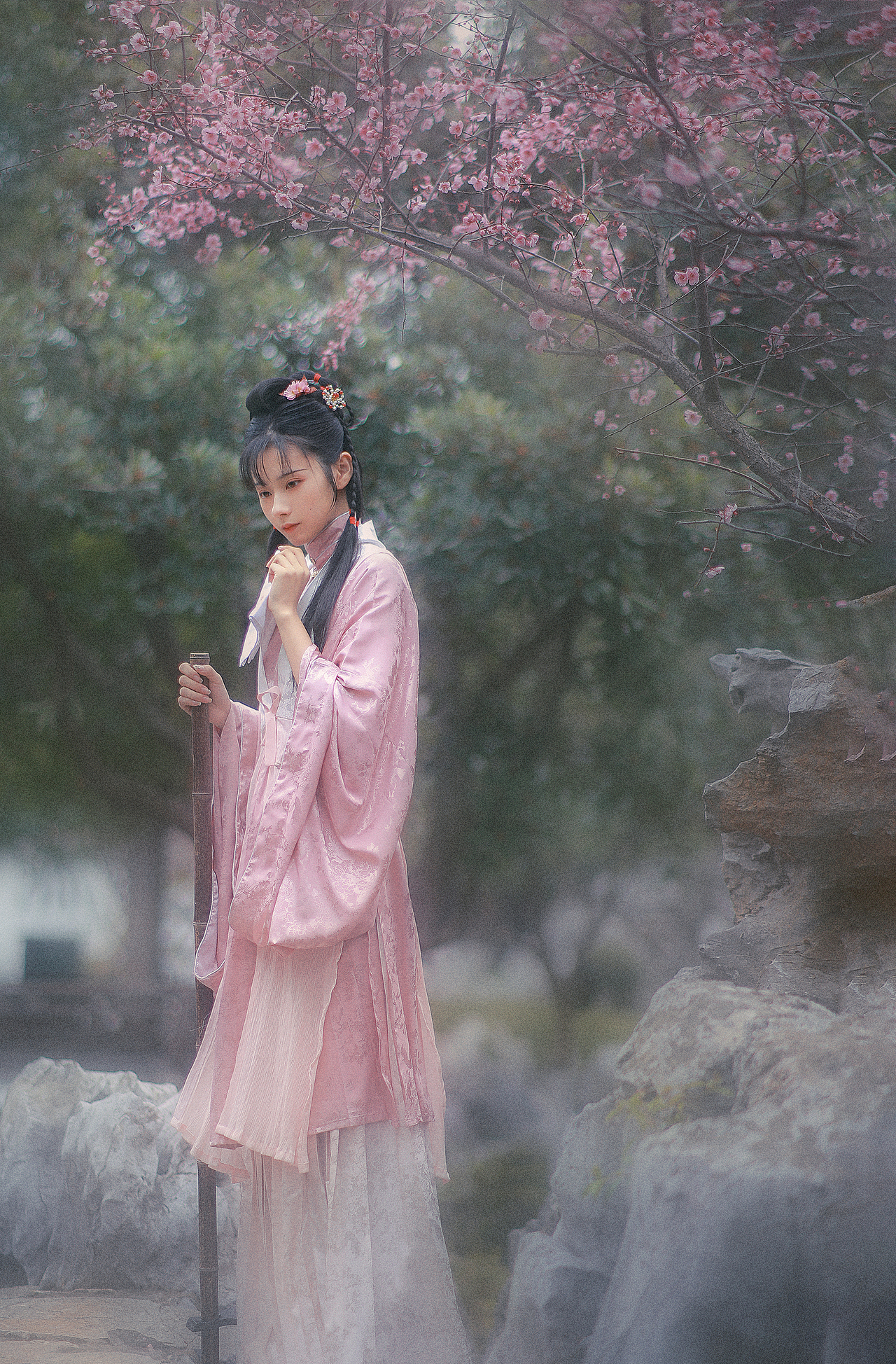 黛玉葬花丨汉服写真丨