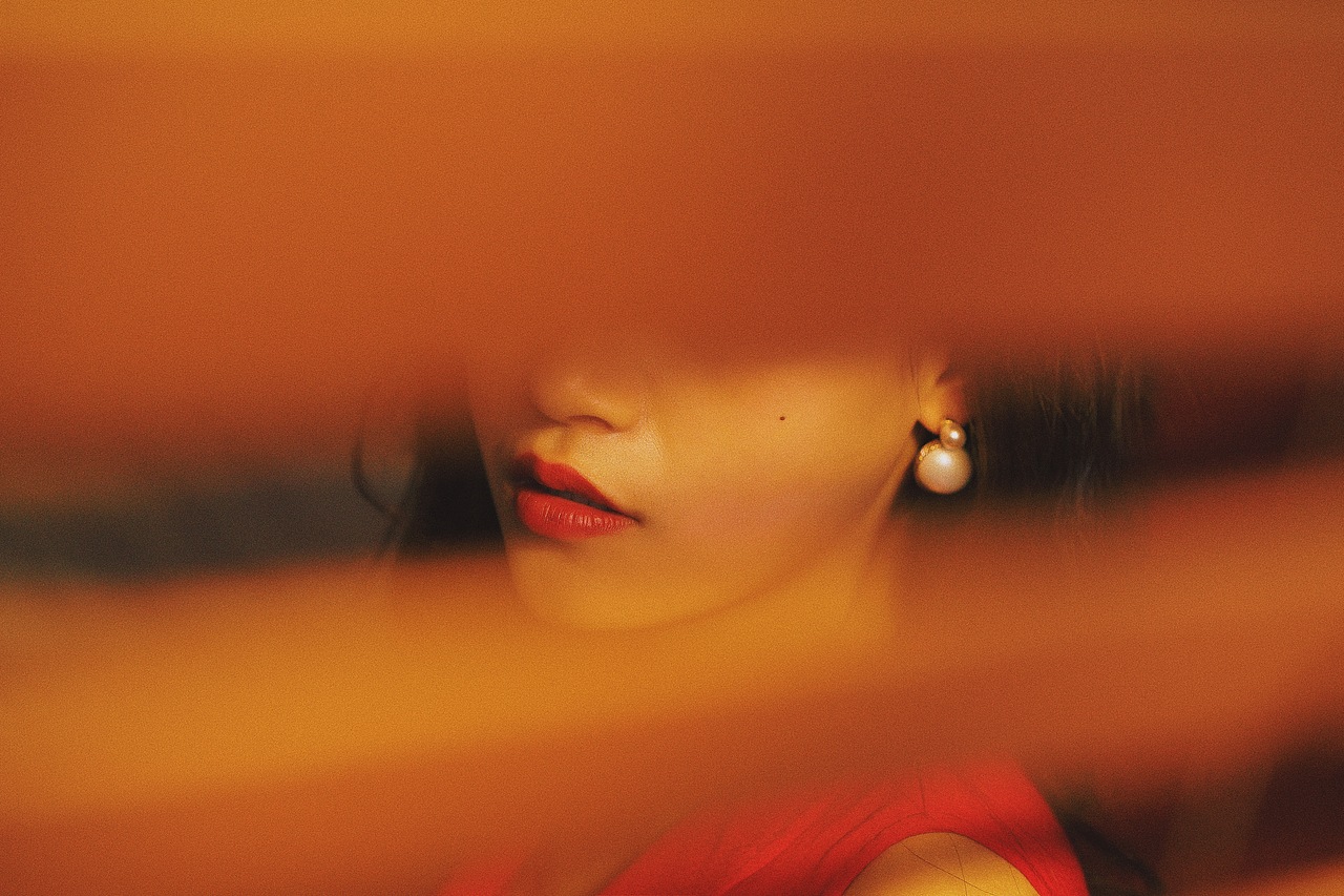 如果,我多一张船票,你会不会跟我走。