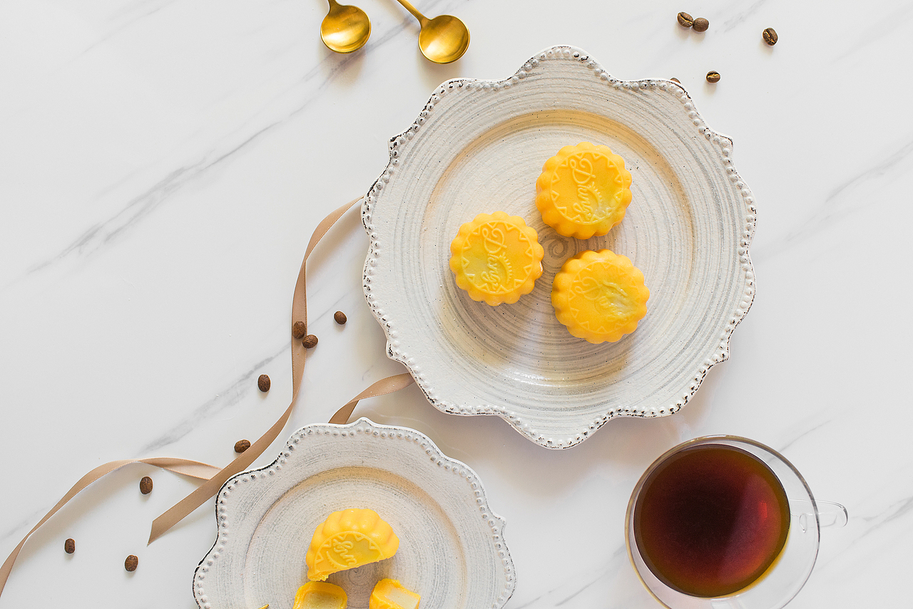 食物摄影 | 榴莲冰皮月饼（图ZMTMyMzQyMTYw） - 产品摄影 - 站酷设计师牛川风同学原创素材 - 站酷ZCOOL