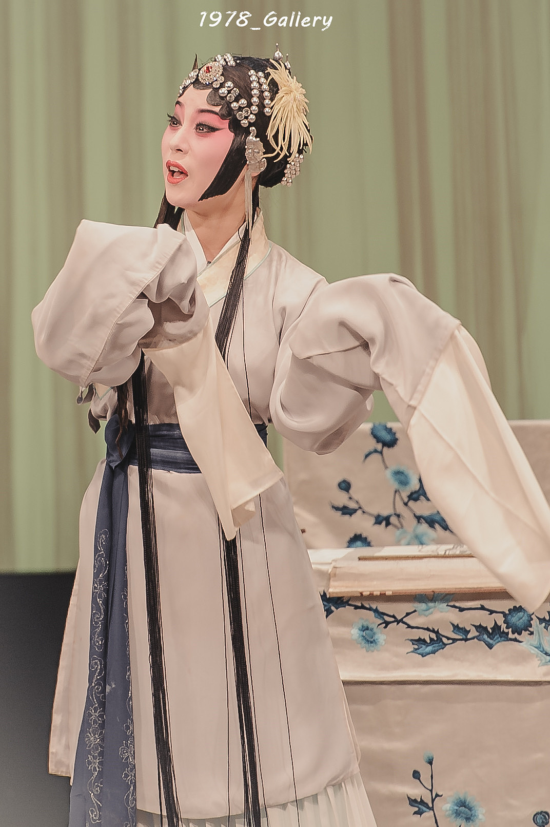 昆韵之《琵琶记.描容》陶思妤