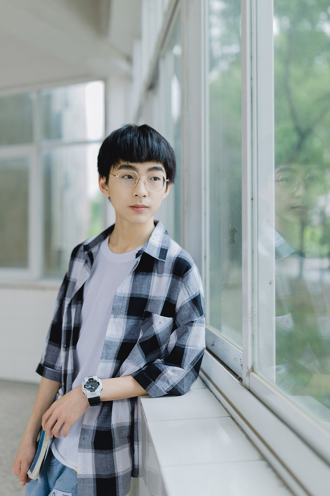 春末的一场凉风里