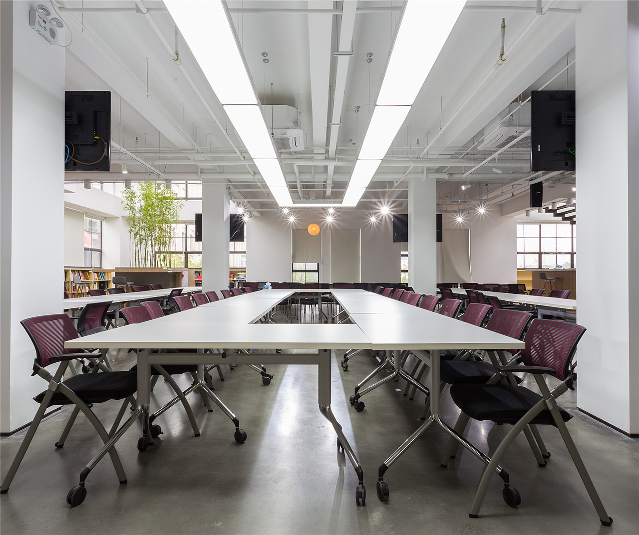 【空间印象设计作品】上海华与华策略咨询公司办公室设计