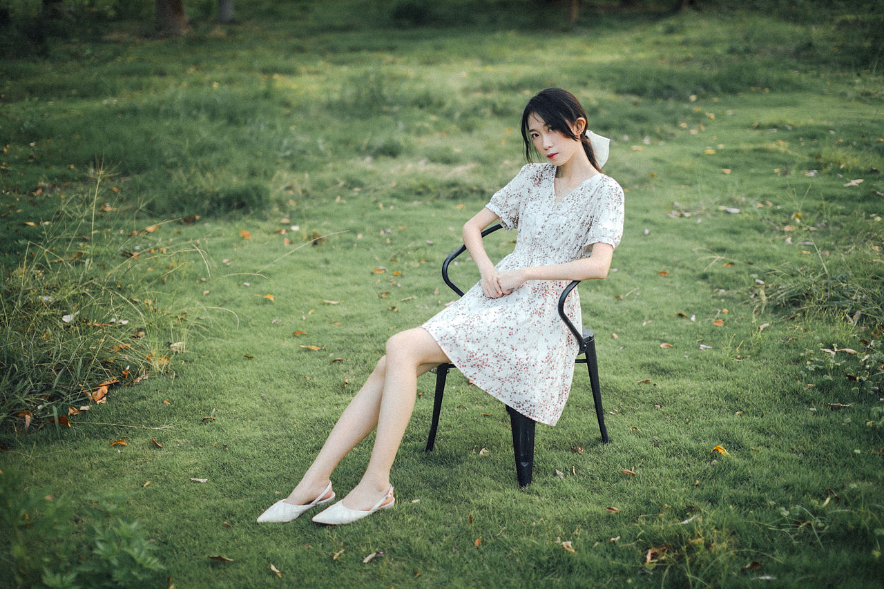 首夏犹清和 芳草亦未歇（图ZMjI0ODEwMDI0） - 人像摄影 - 站酷设计师航__原创素材 - 站酷ZCOOL