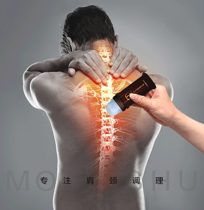 天冷了
别让天气的温度<br>冷却了相聚的热情<br>我想大约是在冬季<br>让“爱”表达刚刚好<br>抹一副疲惫<br>暖一场冬<br>冬夜里摩擦的静电像极了星光<br>闪烁着默默肩负的爱