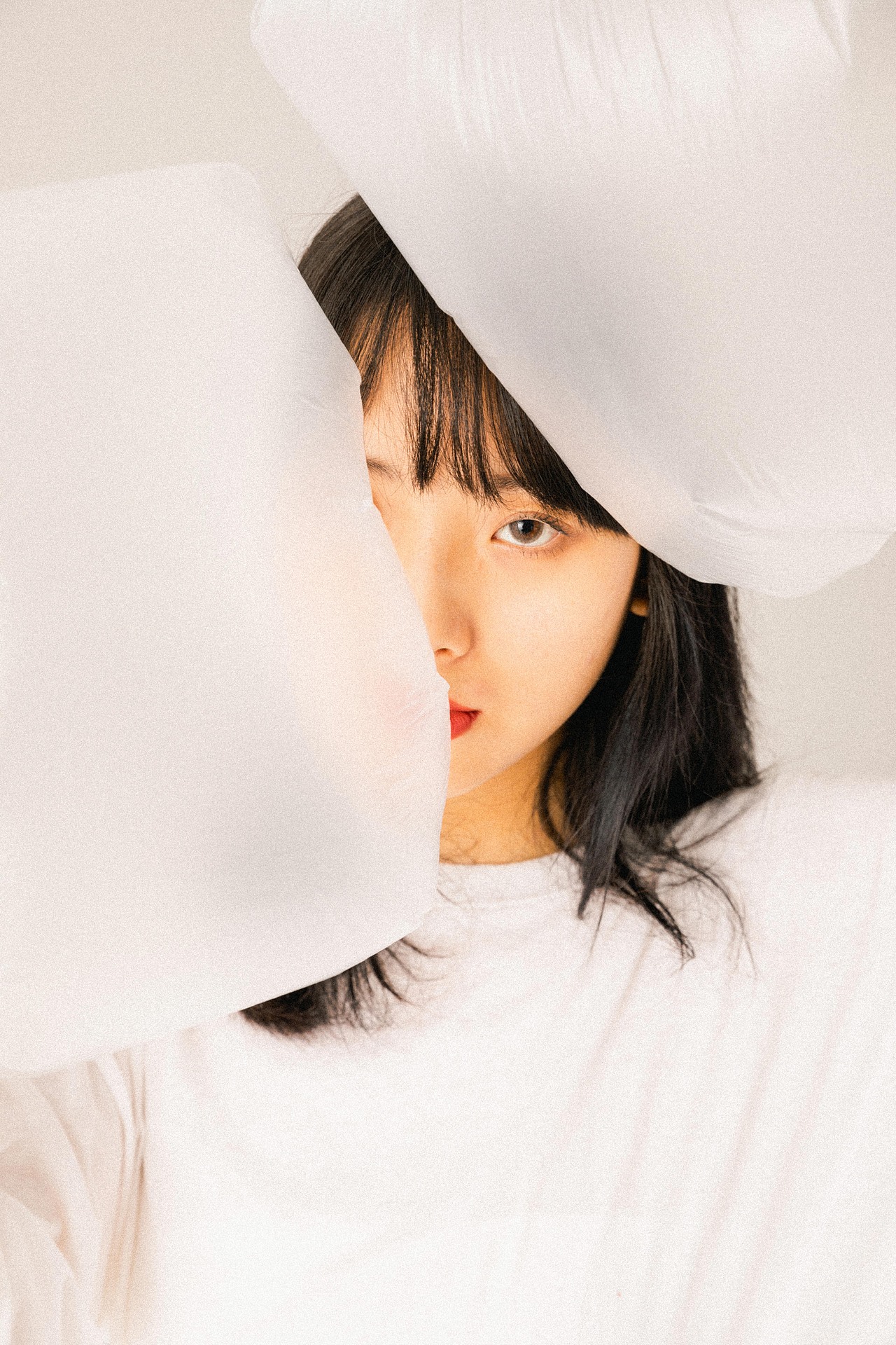 個(gè)人創(chuàng)作｜關(guān)于塑料（圖ZMjI2NTEwODY4） - 人像攝影 - 站酷設(shè)計(jì)師DoubleH視覺原創(chuàng)素材 - 站酷ZCOOL