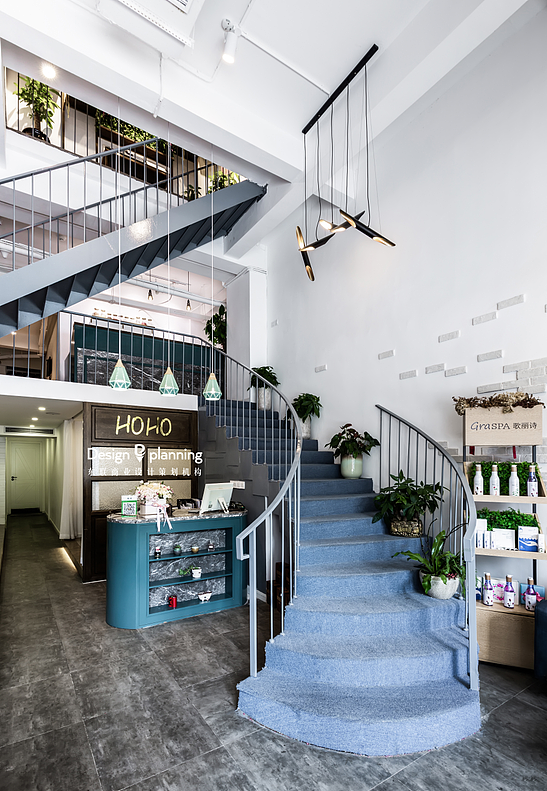 长沙复古风格美甲店装修案例图