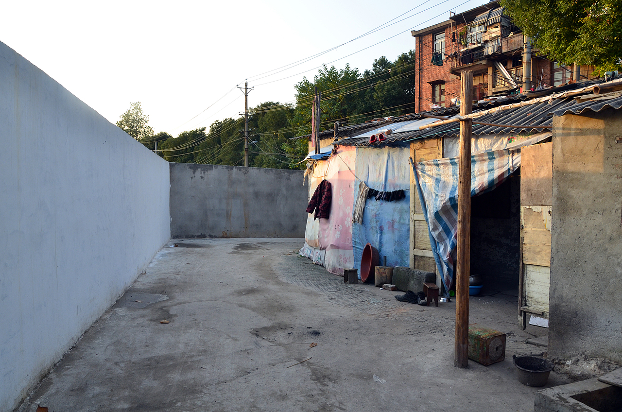 走走停停--武汉城市纪实摄影（图ZMjUwOTkzMTI=） - 人文/纪实摄影 - 站酷设计师传媒摄影人原创素材 - 站酷ZCOOL