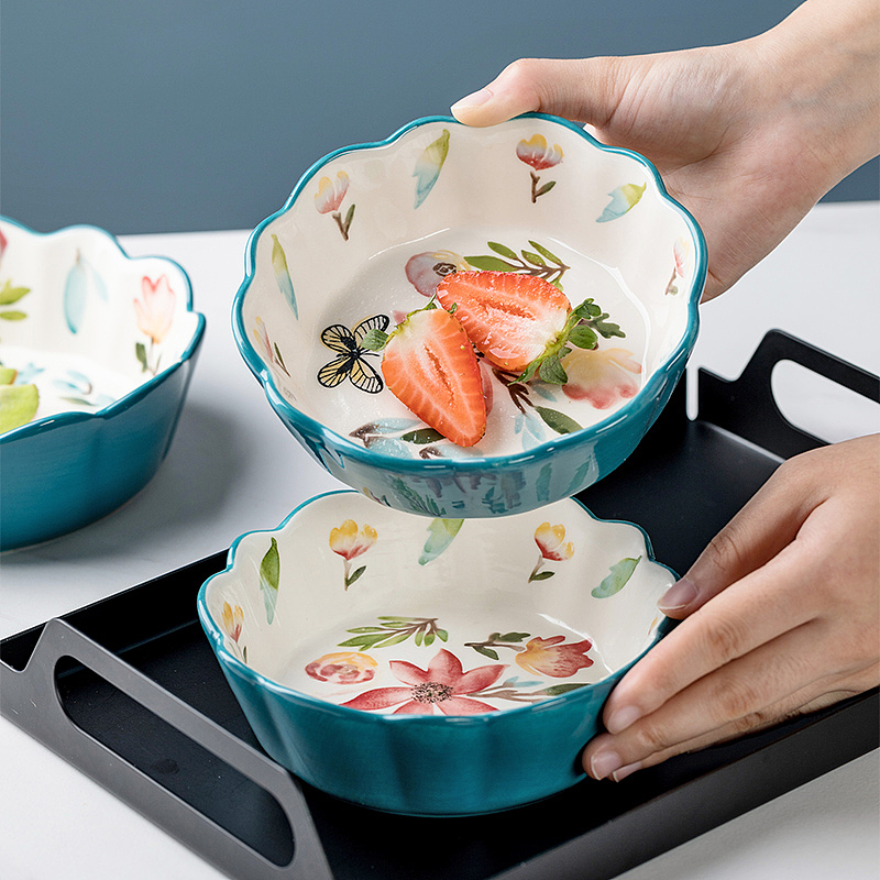 日式陶瓷碗 | 花卉波浪烤碗 餐具摄影 南京摄影（图ZMTkzMzM1MTQw） - 产品摄影 - 站酷设计师漫渡光影原创素材 - 站酷ZCOOL