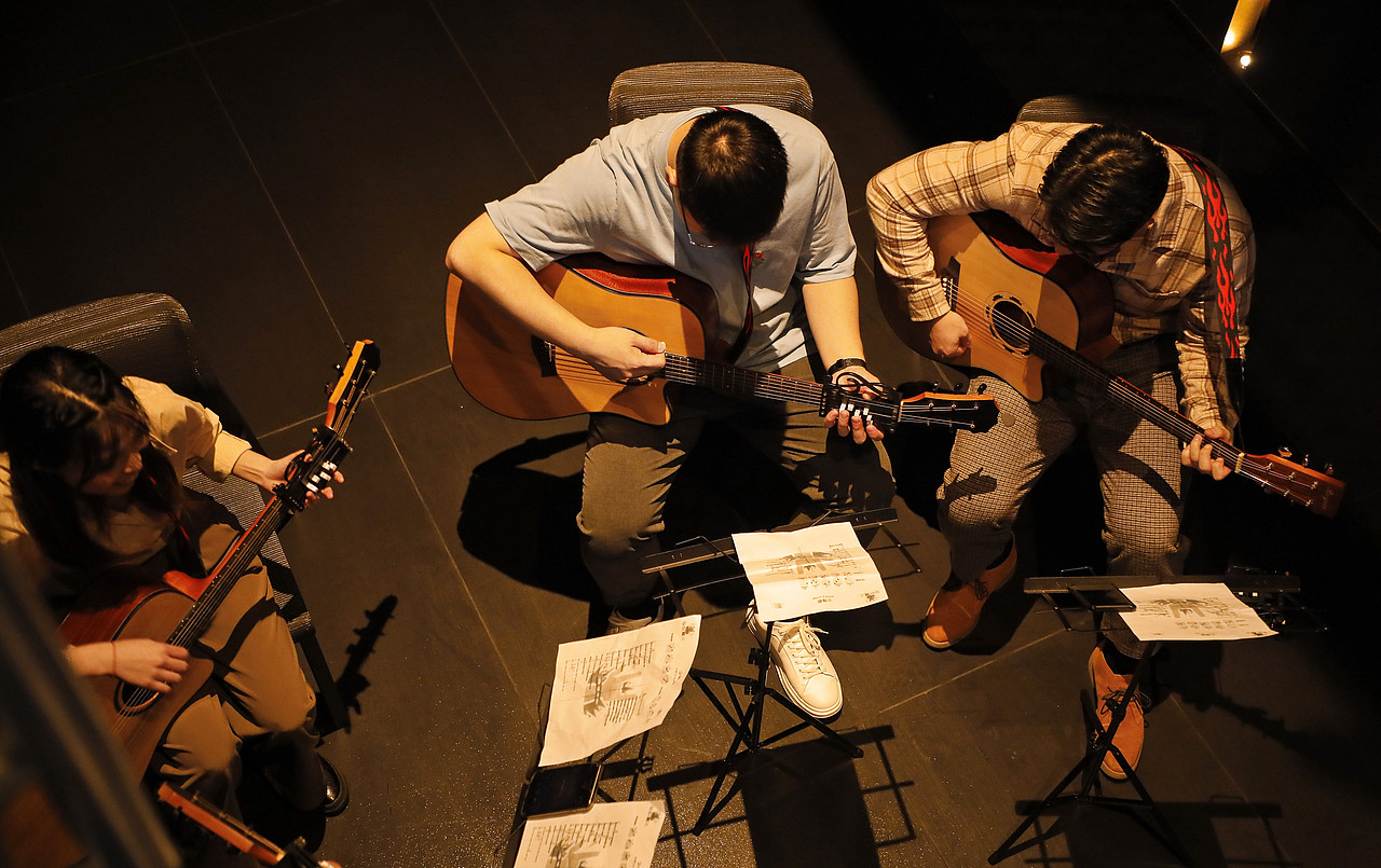 破冰行动——天生爱摇滚!