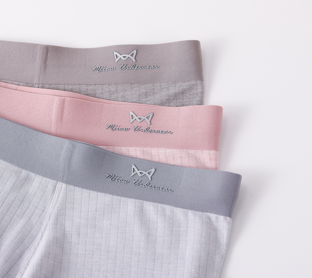 猫人内裤静物拍摄 男士短裤拍摄（图ZMjQxMTMwNzc2） - 产品摄影 - 站酷设计师科润商业摄影师原创素材 - 站酷ZCOOL