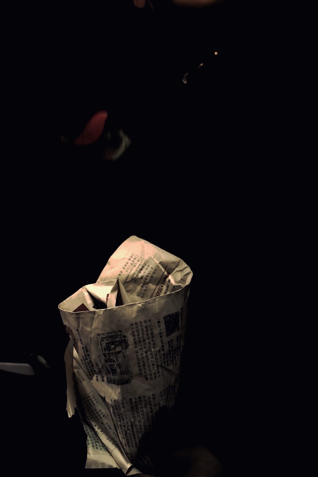 花與手（圖ZMjcxMTI1ODg4） - 時(shí)尚/藝術(shù)攝影 - 站酷設(shè)計(jì)師小狗阿茶仔原創(chuàng)素材 - 站酷ZCOOL