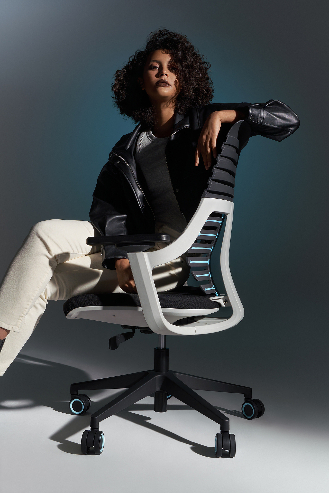 产品拍摄 | 境外电商 人体工学椅（图ZMzc3ODE5OTk2） - 产品摄影 - 站酷设计师EYEWORKSTUDIO原创素材 - 站酷ZCOOL