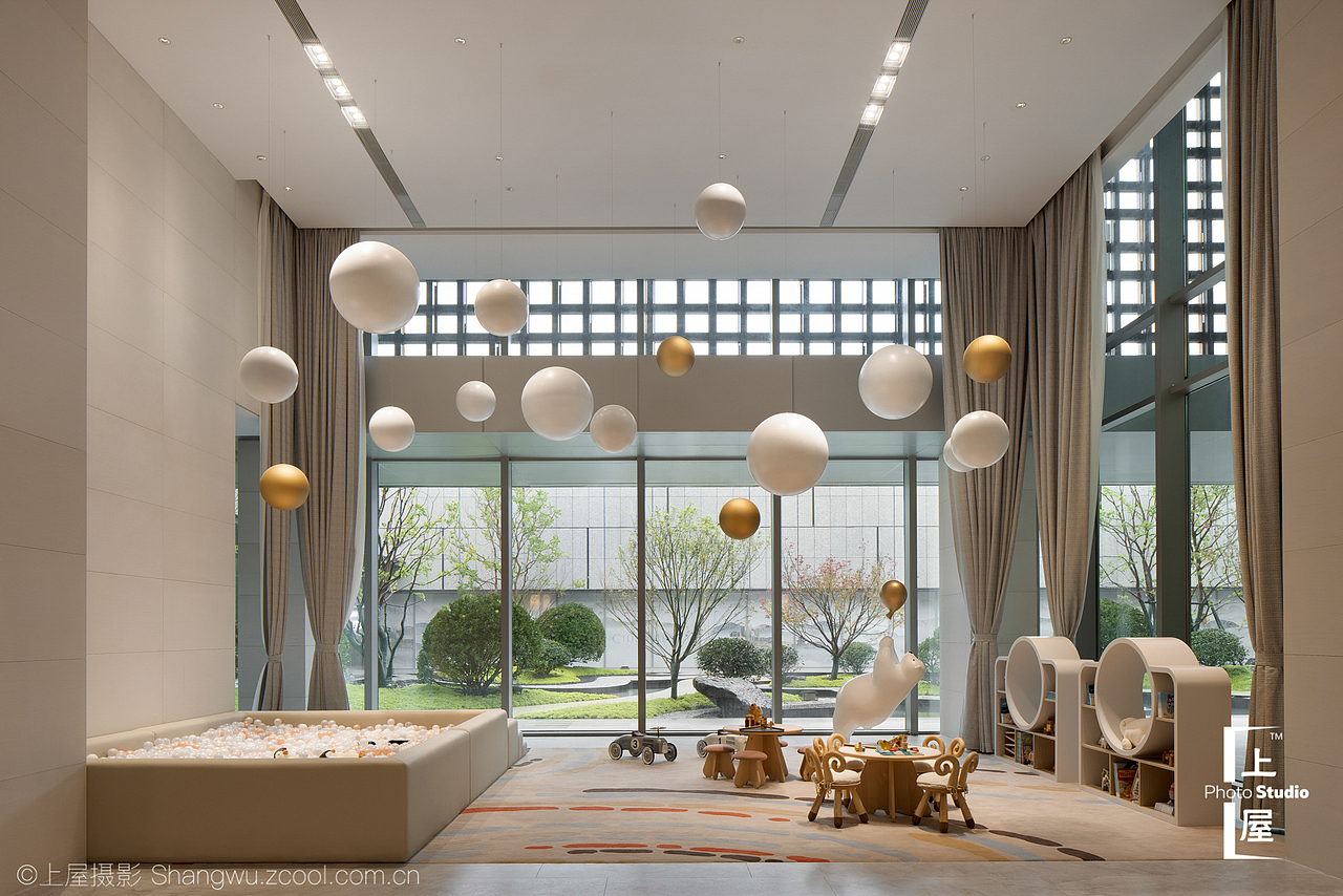 上屋摄影|长沙金地都会风华营销中心|董世建筑