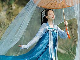 <b class='hightlight'>古装</b>