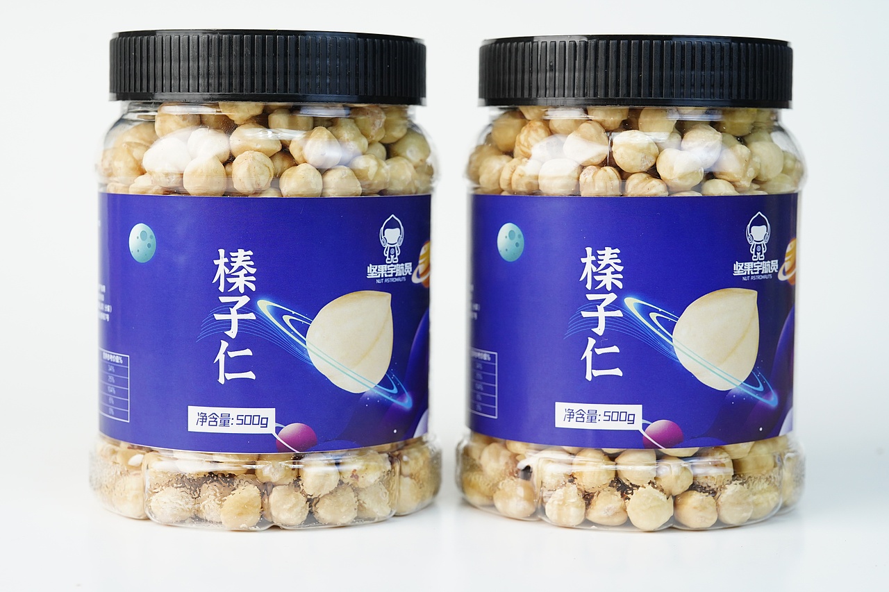 坚果宇航员全案设计（图ZMjM3NjA5MzA0） - 品牌 - 站酷设计师取墨文化原创素材 - 站酷ZCOOL