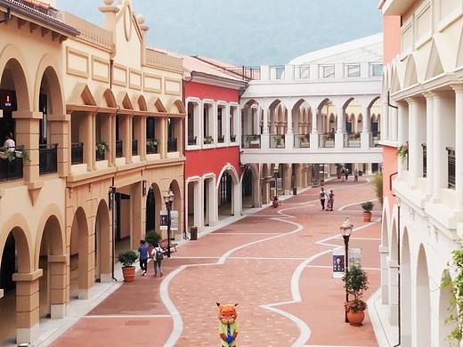 富阳首创奥特莱斯（个人主页-ZMzQwMDE4MzI=） - 环境/建筑摄影 - 站酷设计师周陈瑜原创素材 - 站酷ZCOOL