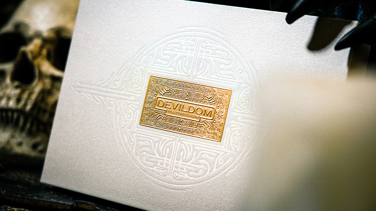 Devildom 收藏纸牌扑克礼盒套装设计-典藏礼盒（图ZMzQyNzExMTI0） - 包装 - 站酷设计师ARK方舟扑克原创素材 - 站酷ZCOOL