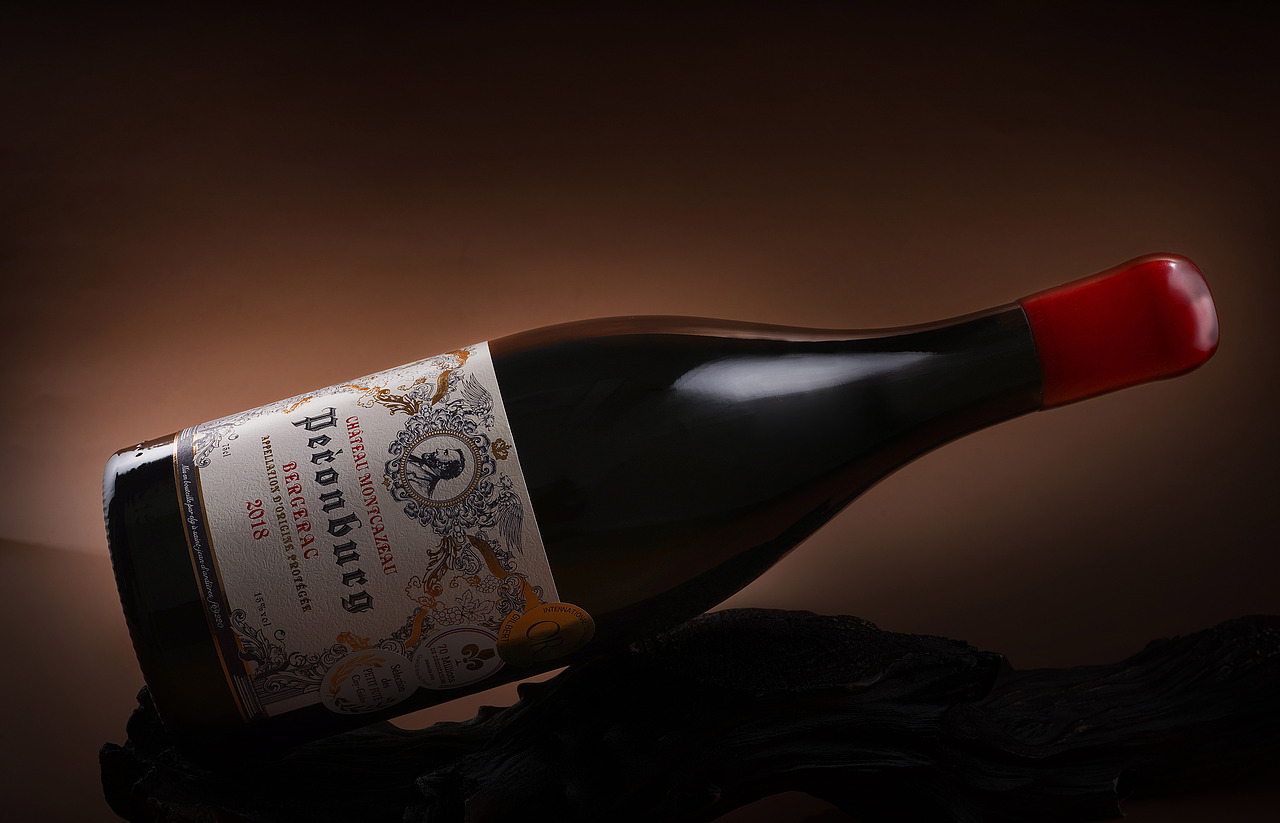 贝龙堡x找玖创意 I 带你重回工业时代的法国（图ZMjc5OTQwNDAw） - 包装 - 站酷设计师找玖创意原创素材 - 站酷ZCOOL