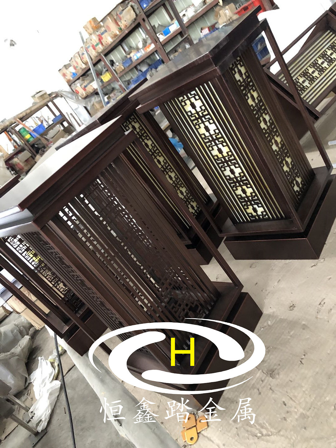 售楼部仿古铜不锈钢草地灯 户外别墅庭院灯的设计探析