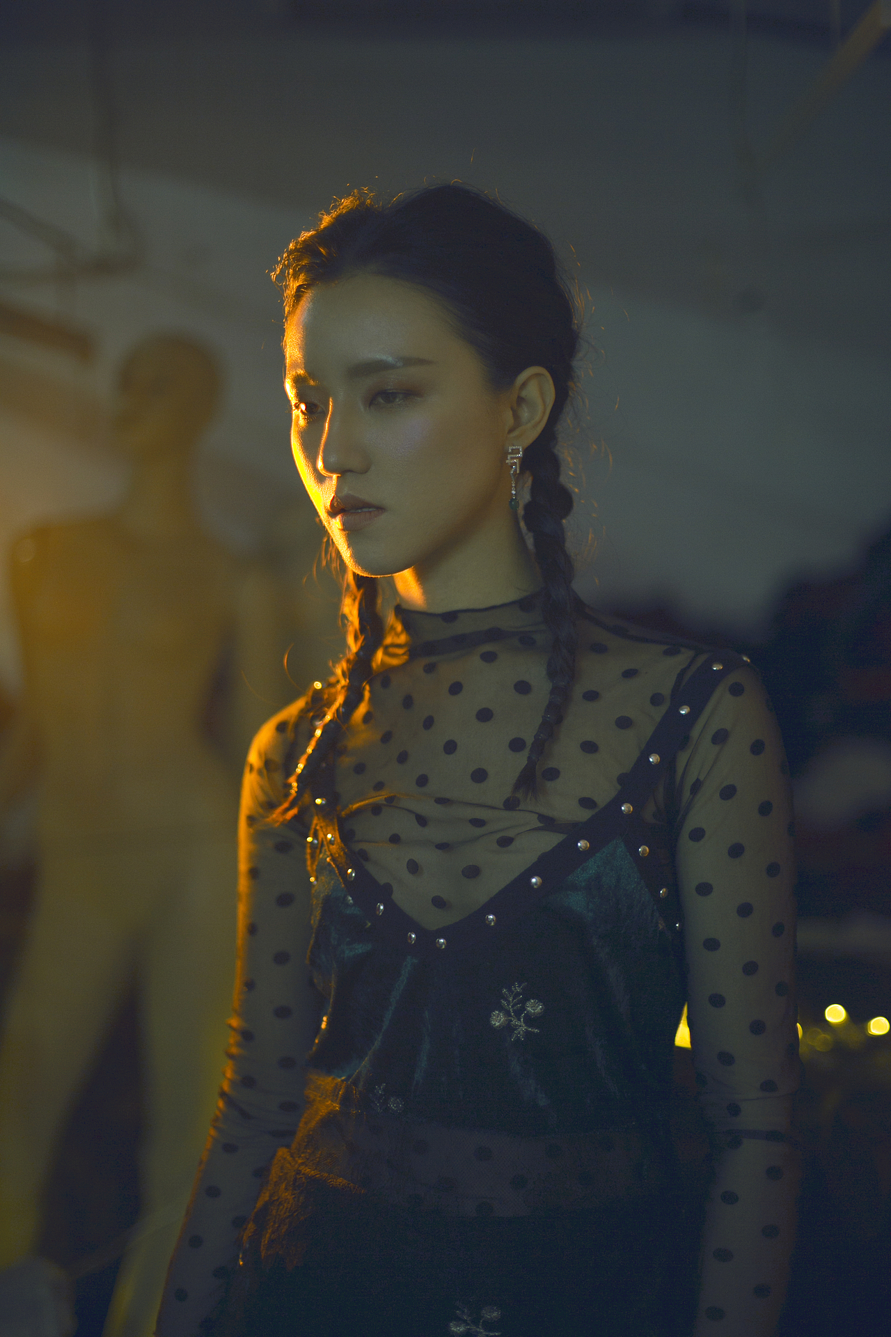 衣（圖ZMTA5MjI5NTg0） - 人像攝影 - 站酷設(shè)計(jì)師SnowCloud原創(chuàng)素材 - 站酷ZCOOL