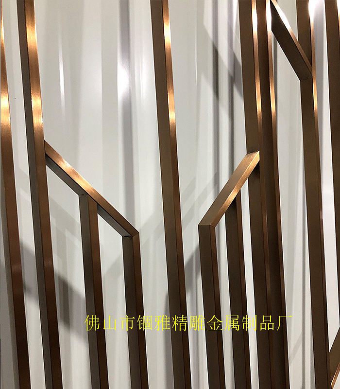 不锈钢管焊接彩色屏风 不锈钢屏风与实木屏风的区别（图ZMjA0MTg1NDI0） - 其他工业/产品 - 站酷设计师锢雅17727322215原创素材 - 站酷ZCOOL