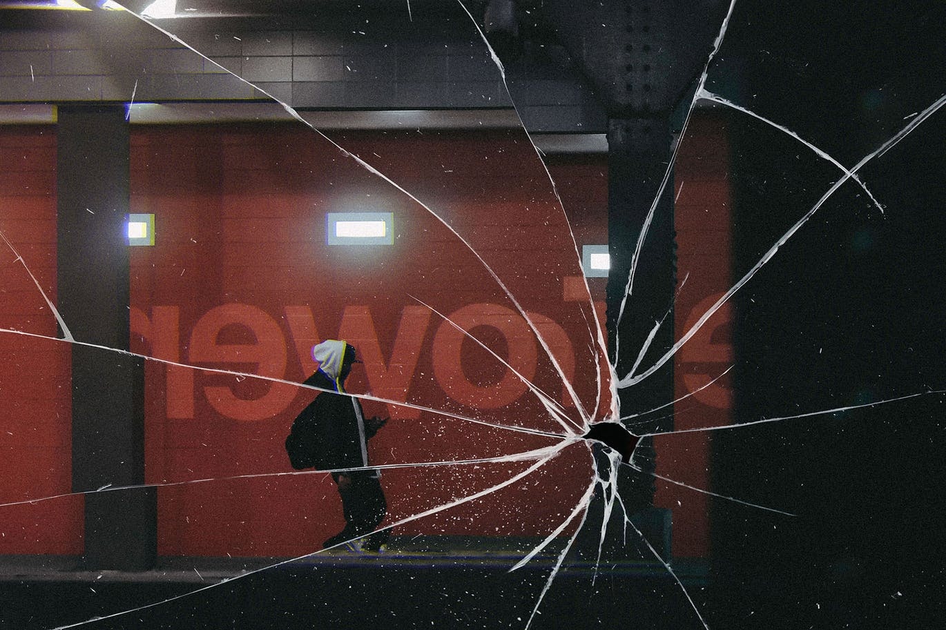 破碎镜子人物摄影