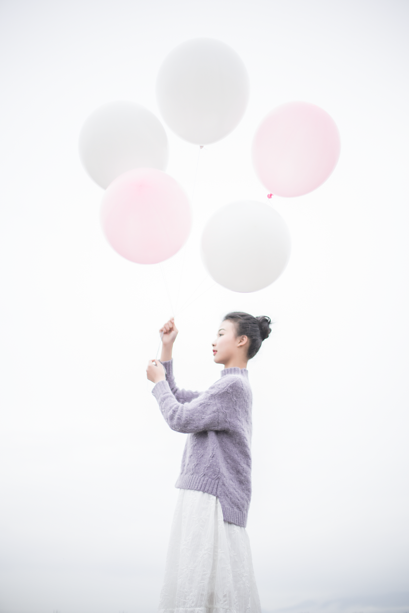 来自春天的情书」人像写真（图ZNzU3NjMyMjA=） - 人像摄影 - 站酷设计师章小导摄师原创素材 - 站酷ZCOOL