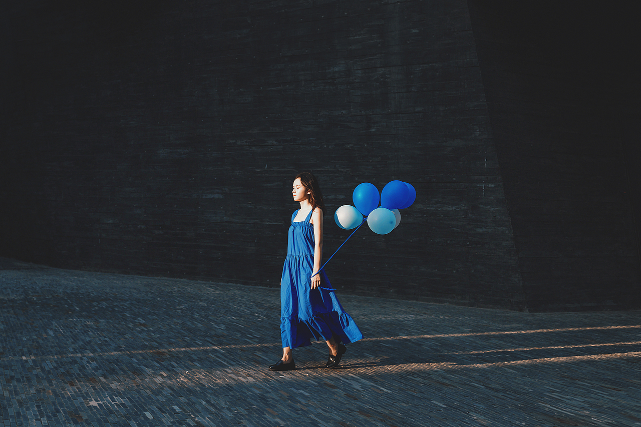 夢(mèng)藍(lán)創(chuàng)想（圖ZMTY0NDAzMzIw） - 人像攝影 - 站酷設(shè)計(jì)師林視界原創(chuàng)素材 - 站酷ZCOOL