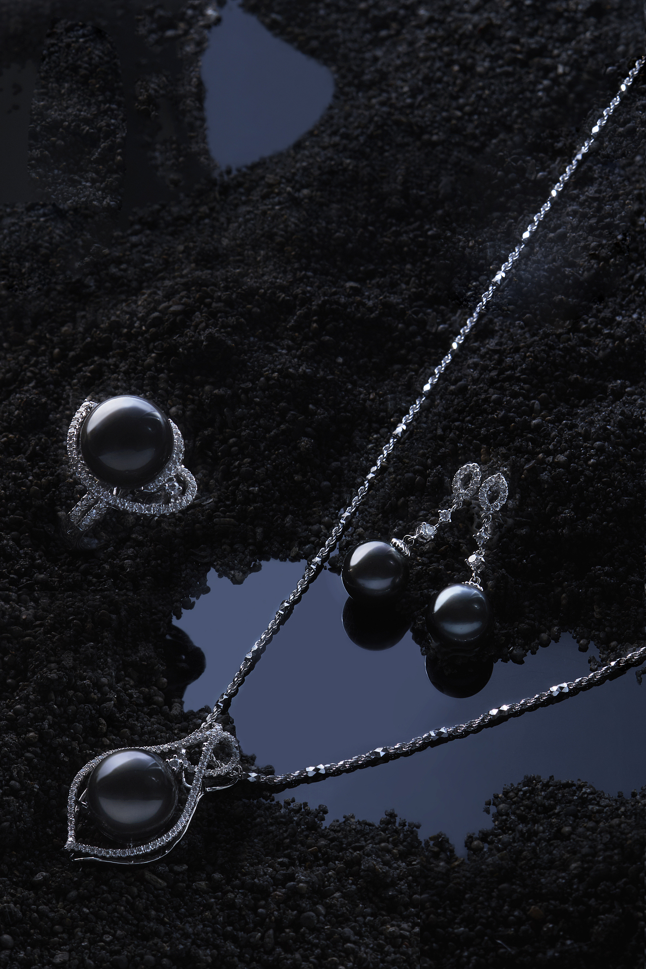 镜面,黑沙,黑珍珠