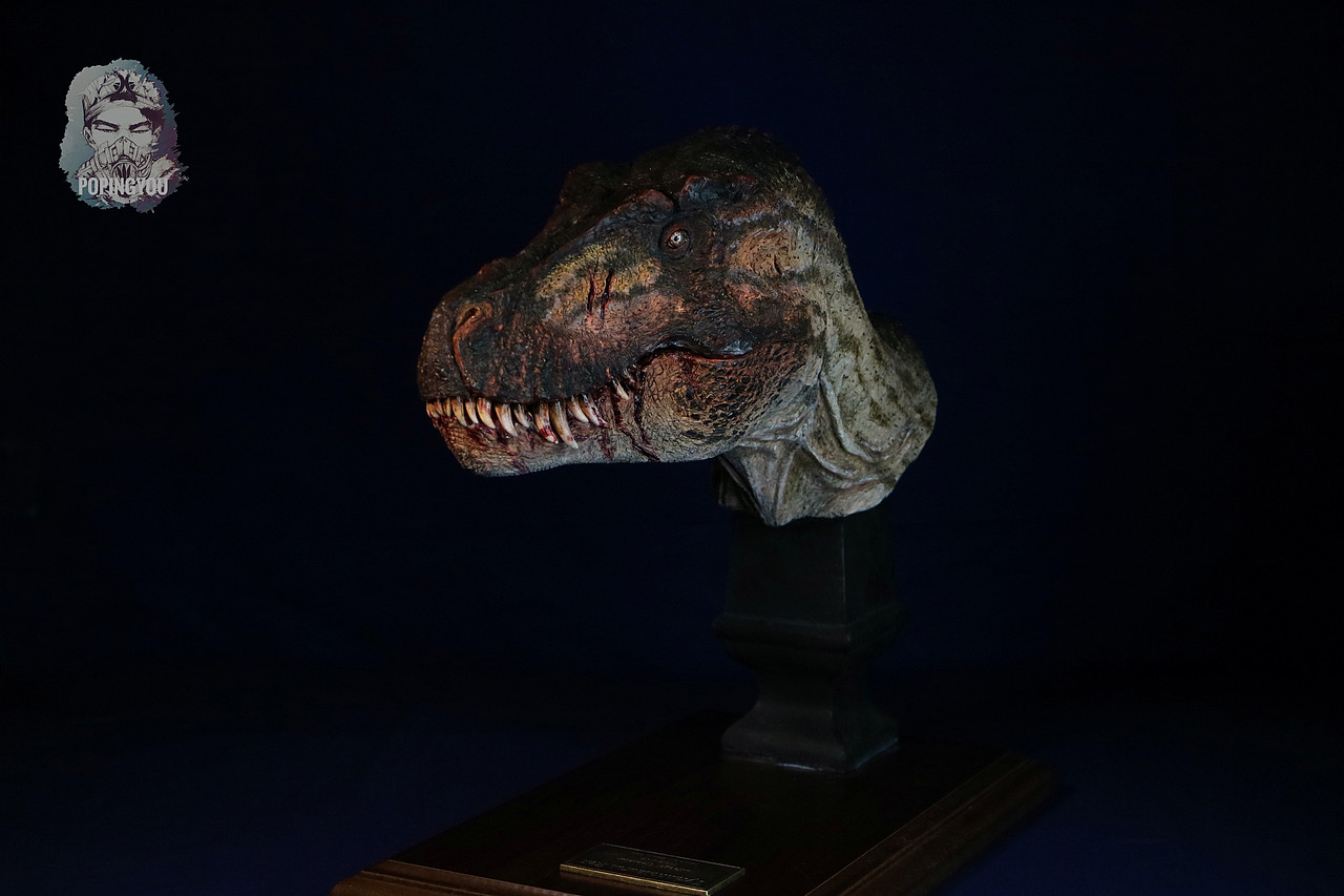 “一只醉酒的”霸王龙!