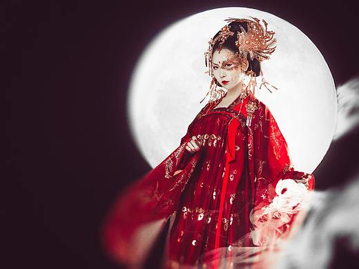 《半面妆》