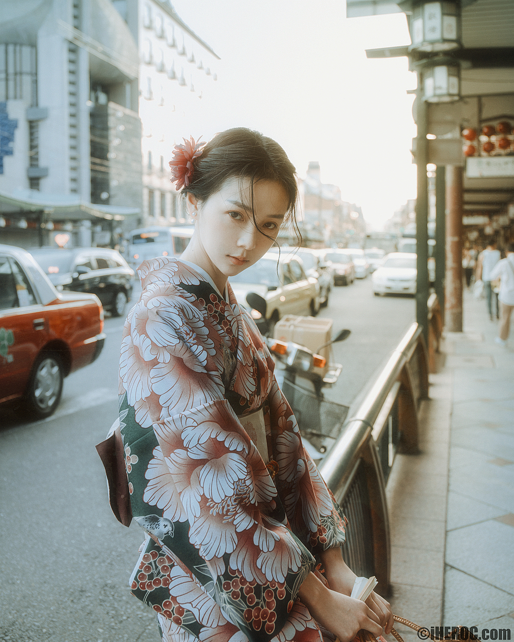 鸭川河畔（图ZOTMyMzI3MzI=） - 人像摄影 - 站酷设计师海螺壳原创素材 - 站酷ZCOOL