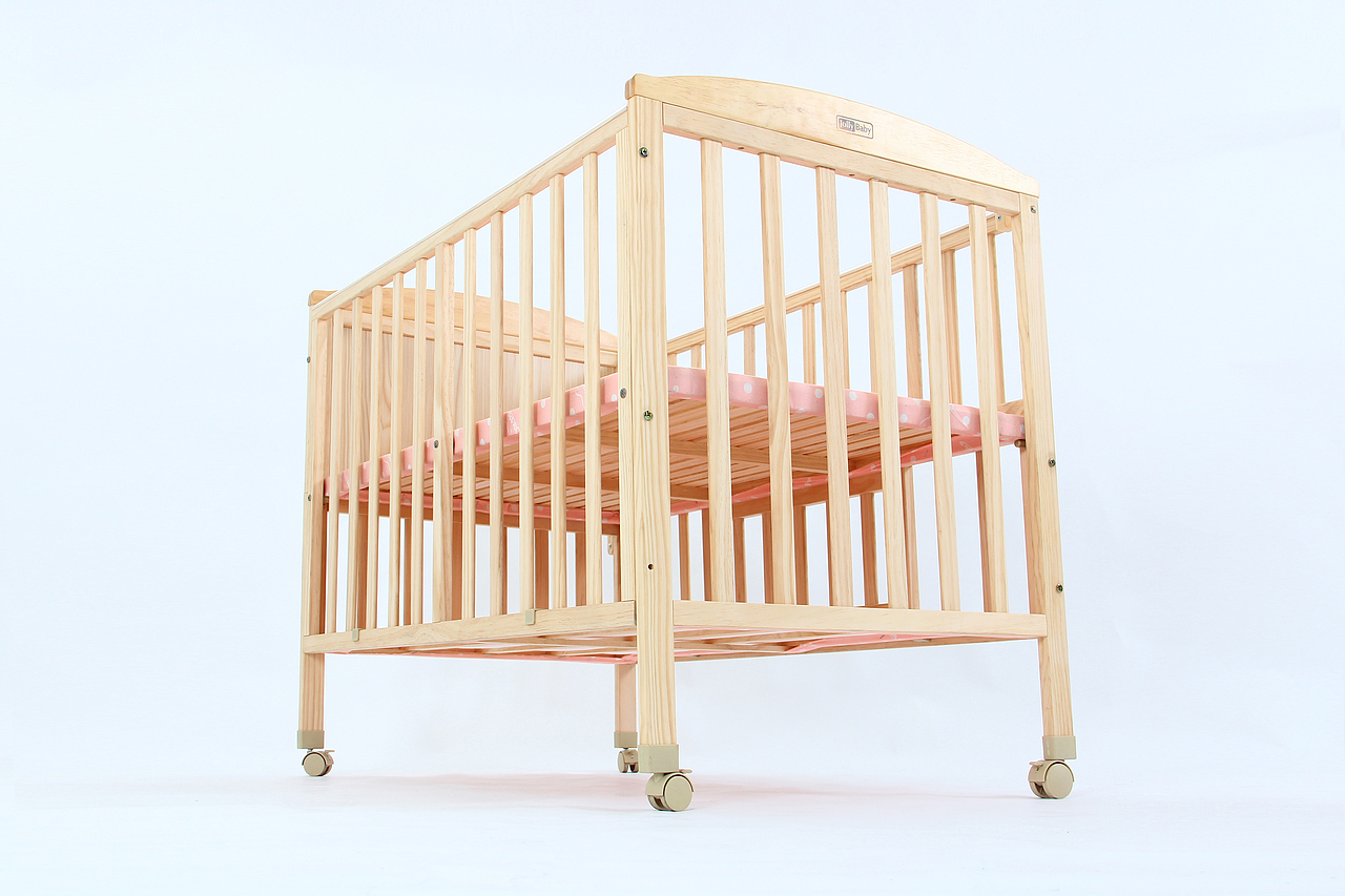 实木婴儿床拍摄 场景表现（图ZNDIxMzczMjA=） - 产品摄影 - 站酷设计师影池视觉原创素材 - 站酷ZCOOL