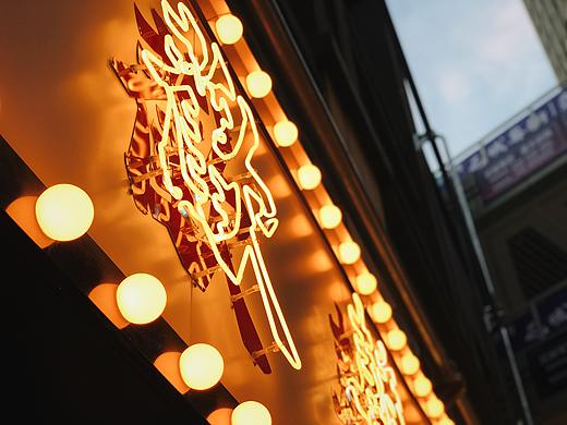 Fun Hee Ave Cafe | 歡囍街茶餐廳 视觉系统