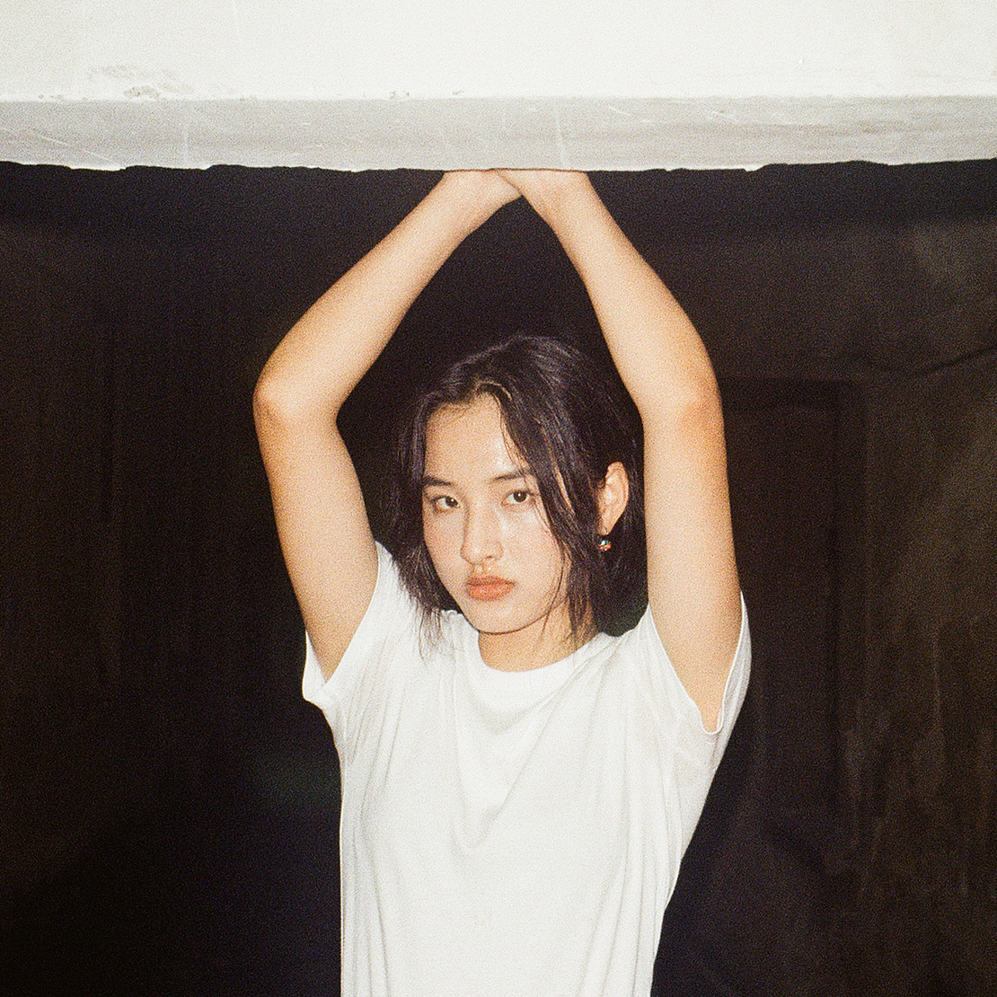 雨巷（圖ZMjcwNTM0NDcy） - 人像攝影 - 站酷設(shè)計師長腿老頭Art原創(chuàng)素材 - 站酷ZCOOL