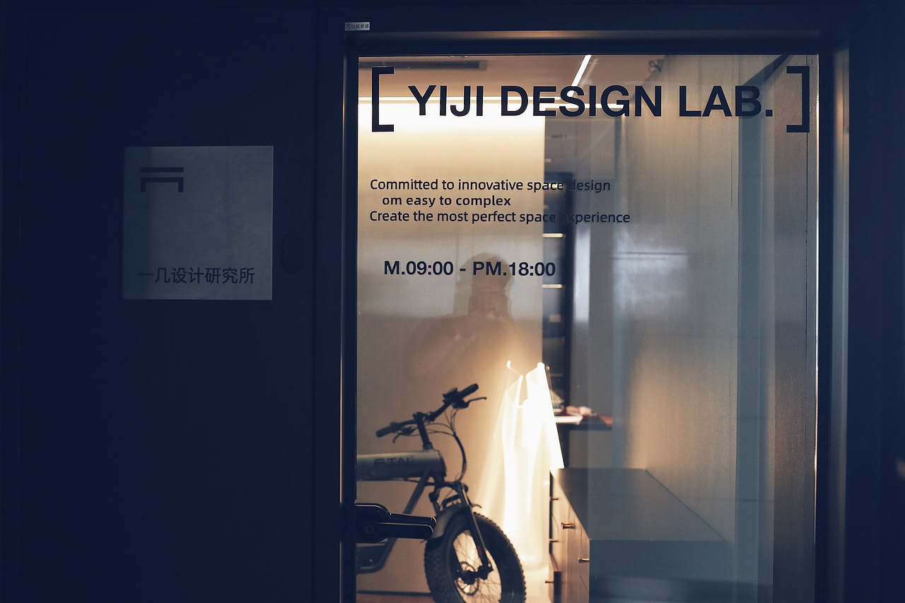 YIJI SPACE DESIGEN