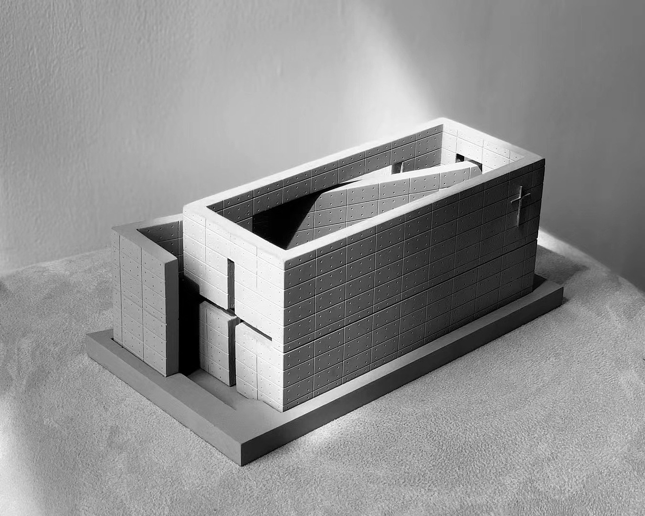 光之教堂复刻版-微观世界里的西式婚礼