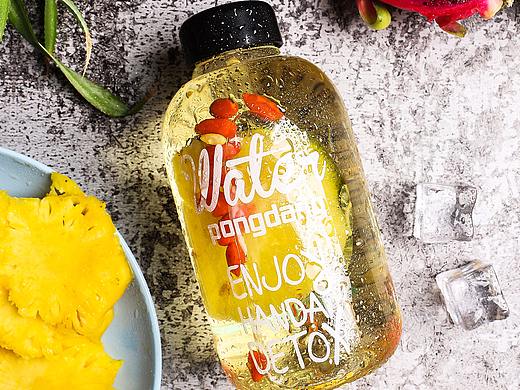 夏天吗，清清凉凉水果茶