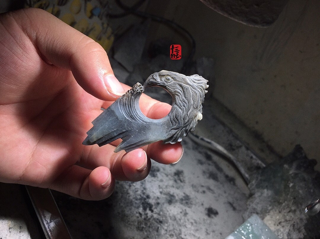 鹰击·长空·竞自由