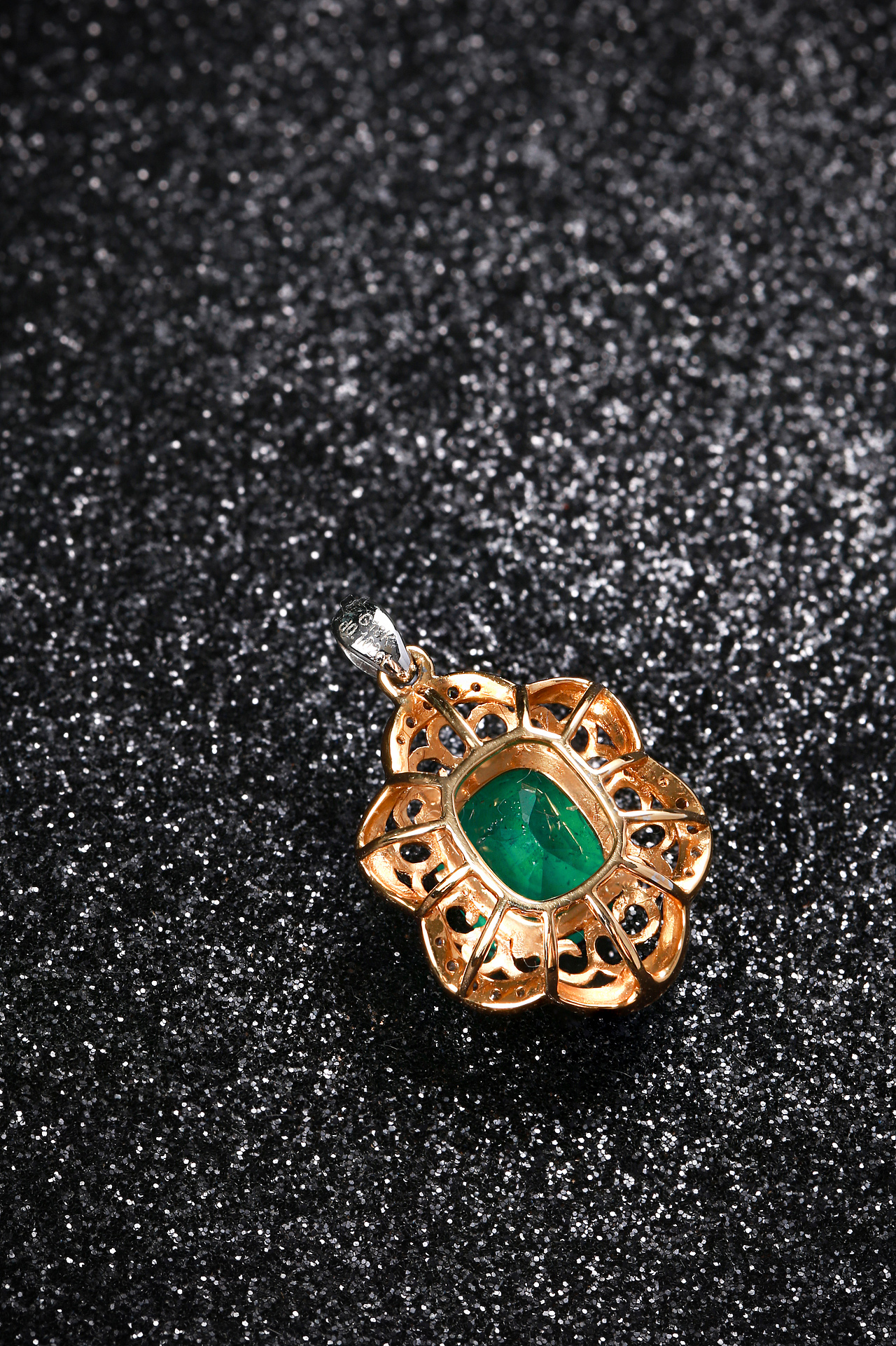 祖母绿（图ZMjE3MjU2NTY4） - 产品摄影 - 站酷设计师Foood原创素材 - 站酷ZCOOL