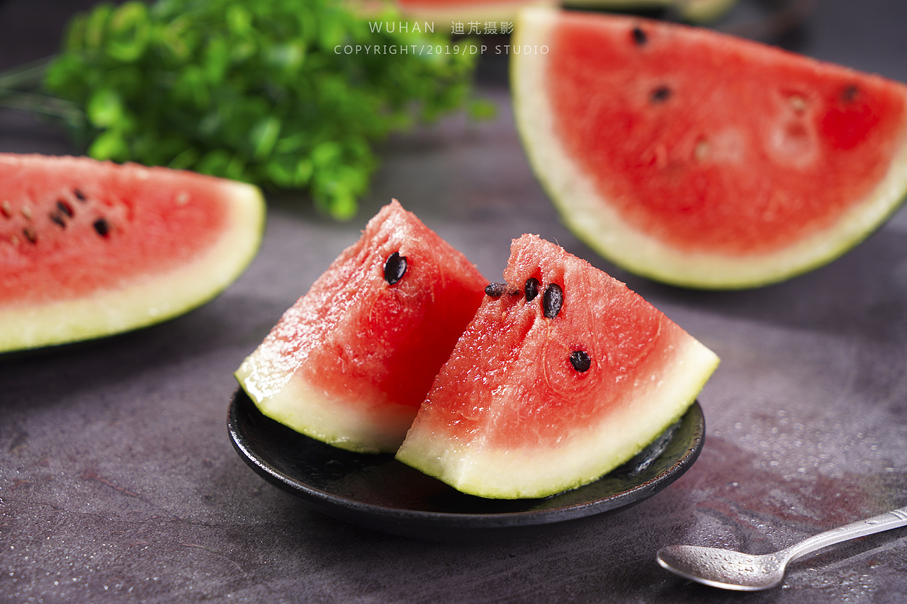 黑美人西瓜西瓜迪芃摄影
