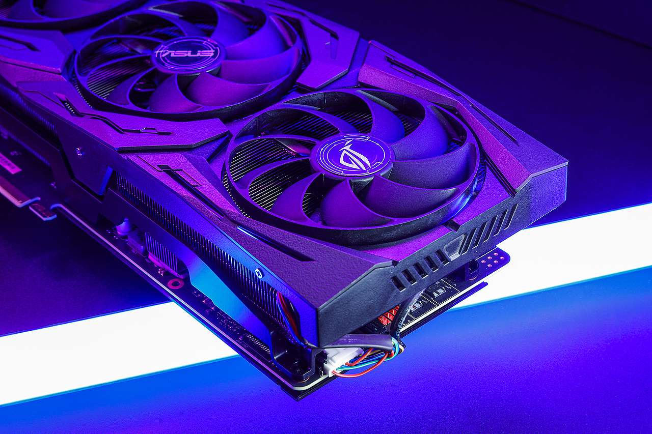 华硕rtx 2080 super显卡图赏
